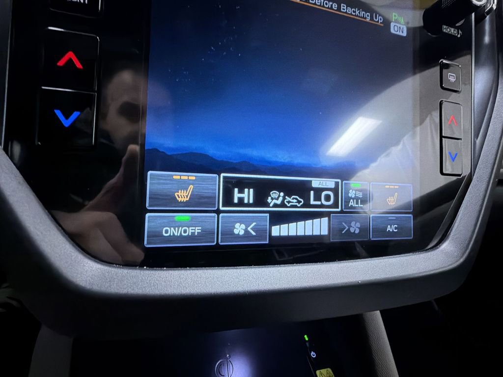 Certified 2025 Subaru Forester Limited image 24