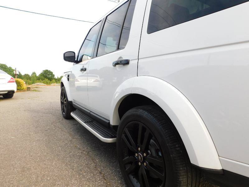 Used 2016 Land Rover LR4 HSE AWD/4WD image 19