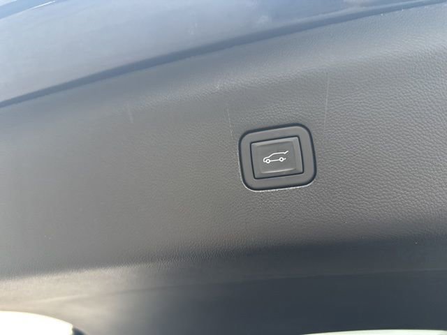 Used 2024 Buick Enclave Essence w/ Experience Buick Package AWD/4WD image 58