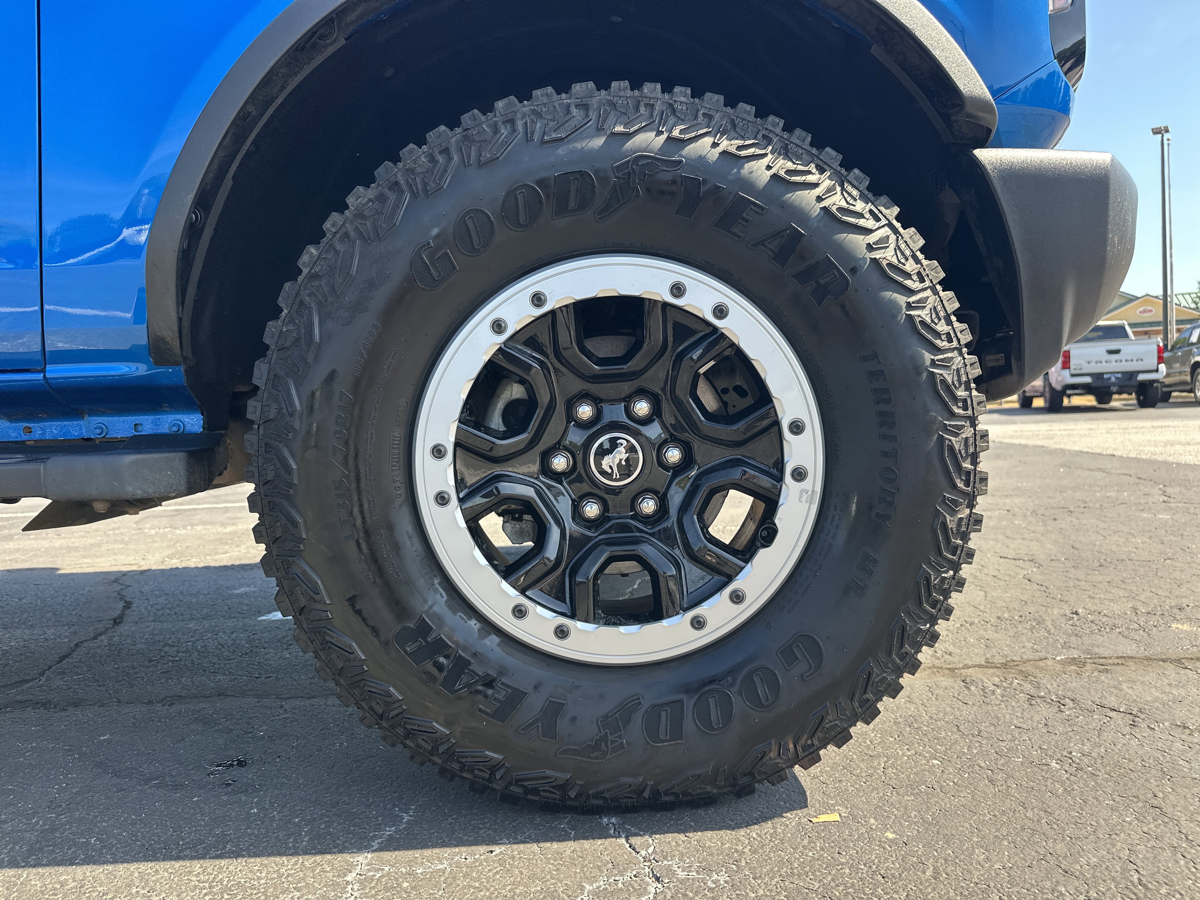 Used 2023 Ford Bronco Outer Banks w/ Sasquatch Package image 14