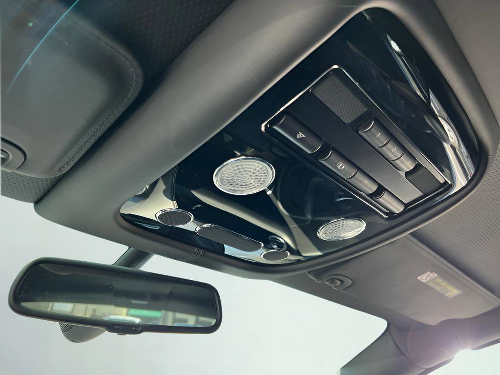Used 2016 Bentley Continental GT image 50