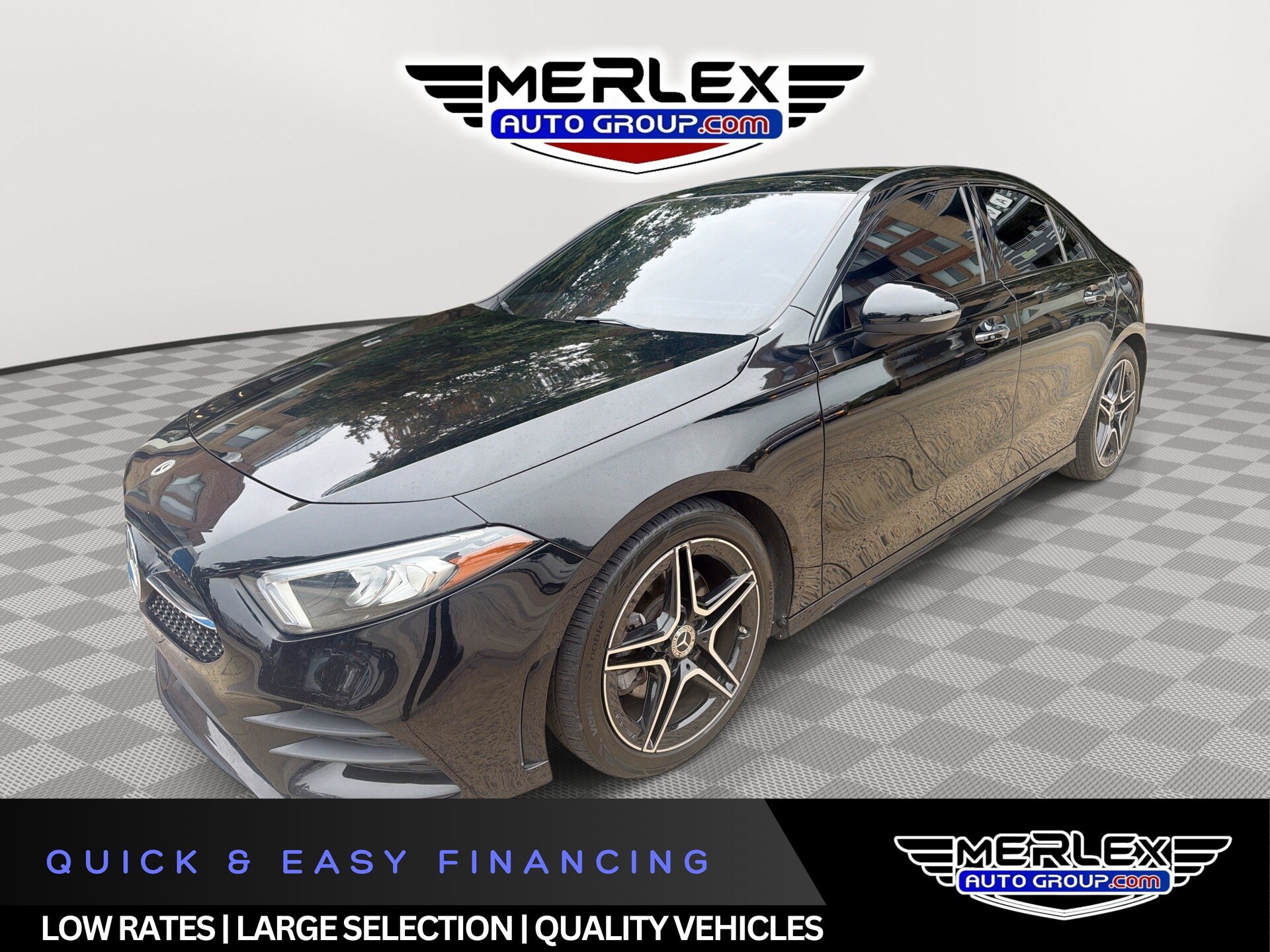 Used 2022 Mercedes-Benz A 220 4MATIC w/ AMG Line image 1