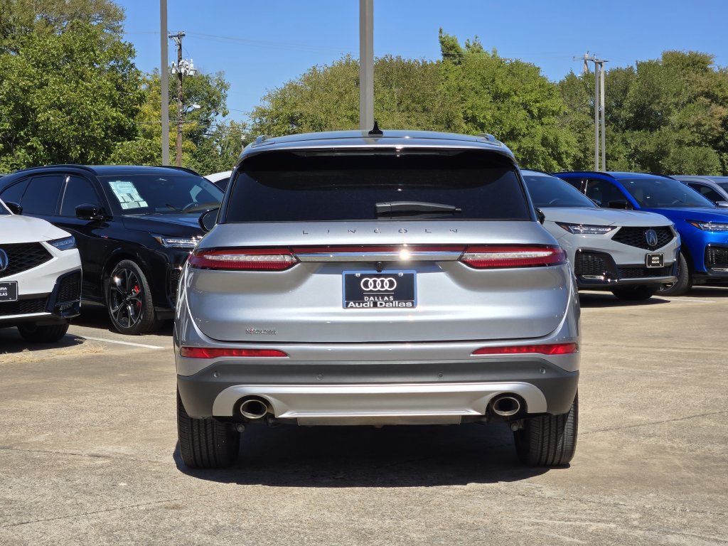 Used 2023 Lincoln Corsair Reserve w/ Equipment Group 201A FWD image 9