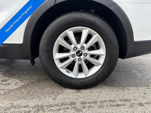 Used 2020 Kia Sorento LX image 27