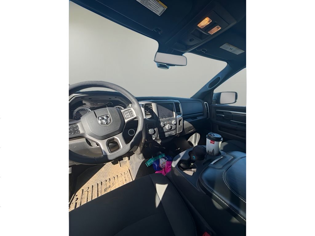 Used 2022 RAM 1500 Classic Warlock w/ Electronics Group image 9