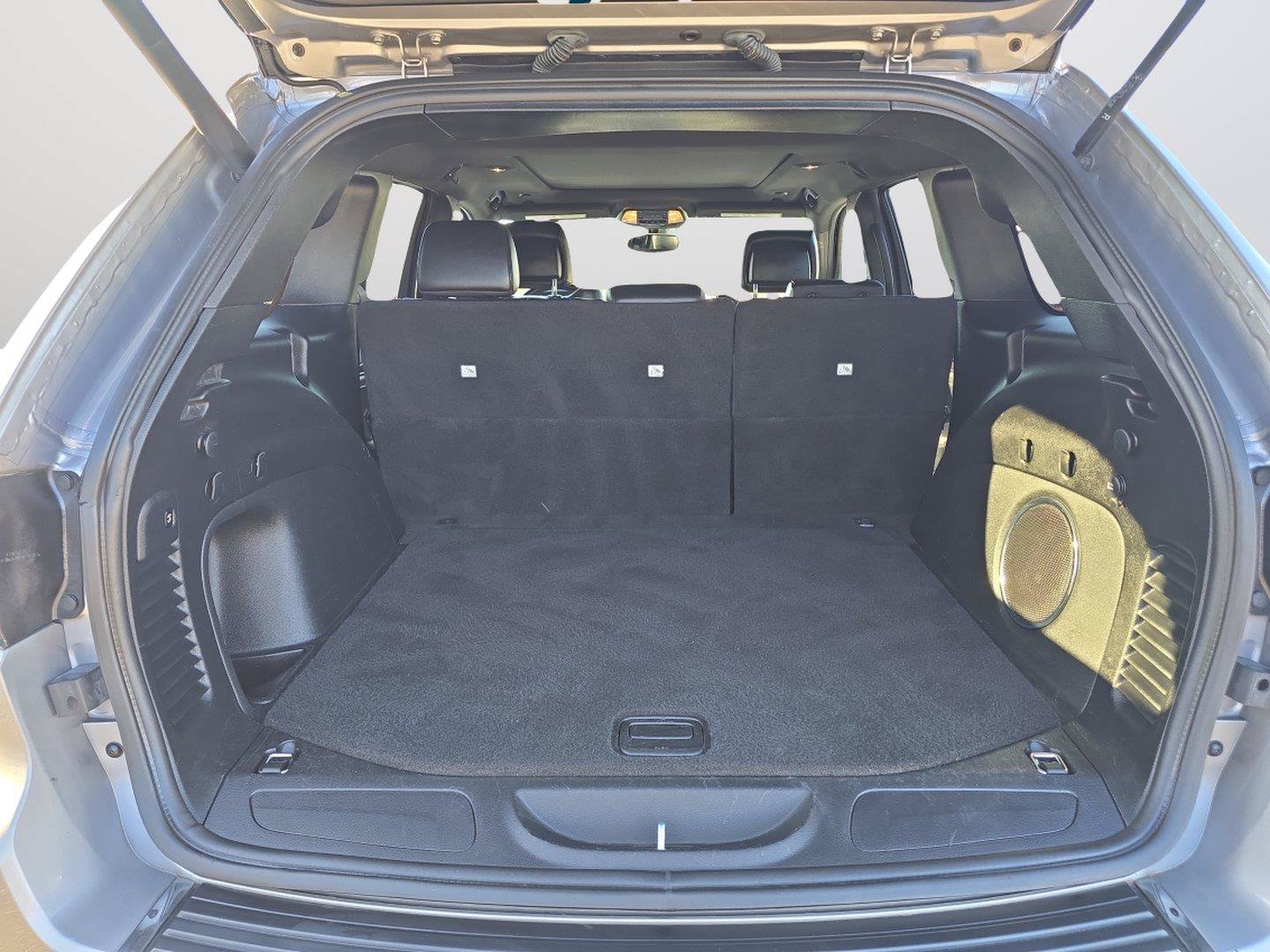 Used 2021 Jeep Grand Cherokee Limited AWD/4WD image 29