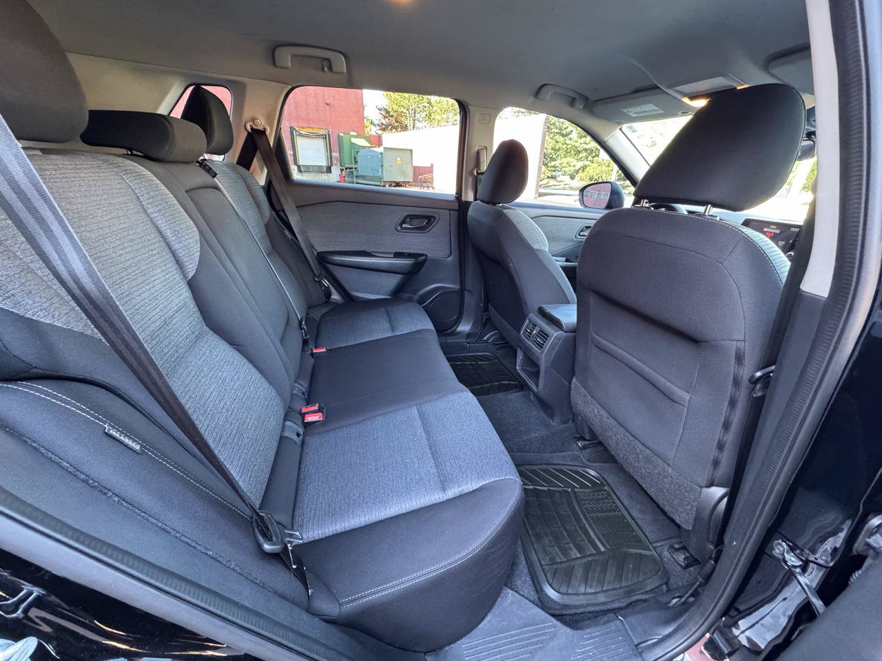 Used 2021 Nissan Rogue S AWD/4WD image 11