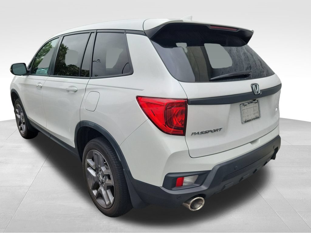 Used 2023 Honda Passport EX-L image 16