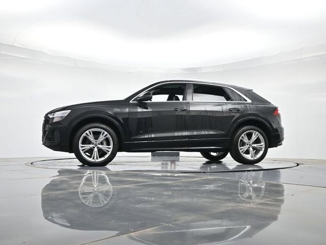Used 2021 Audi Q8 Premium Plus w/ Premium Plus Package image 39
