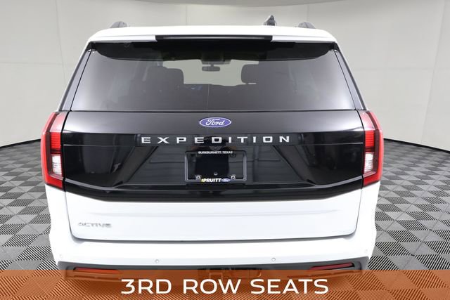 Used 2025 Ford Expedition Active image 7