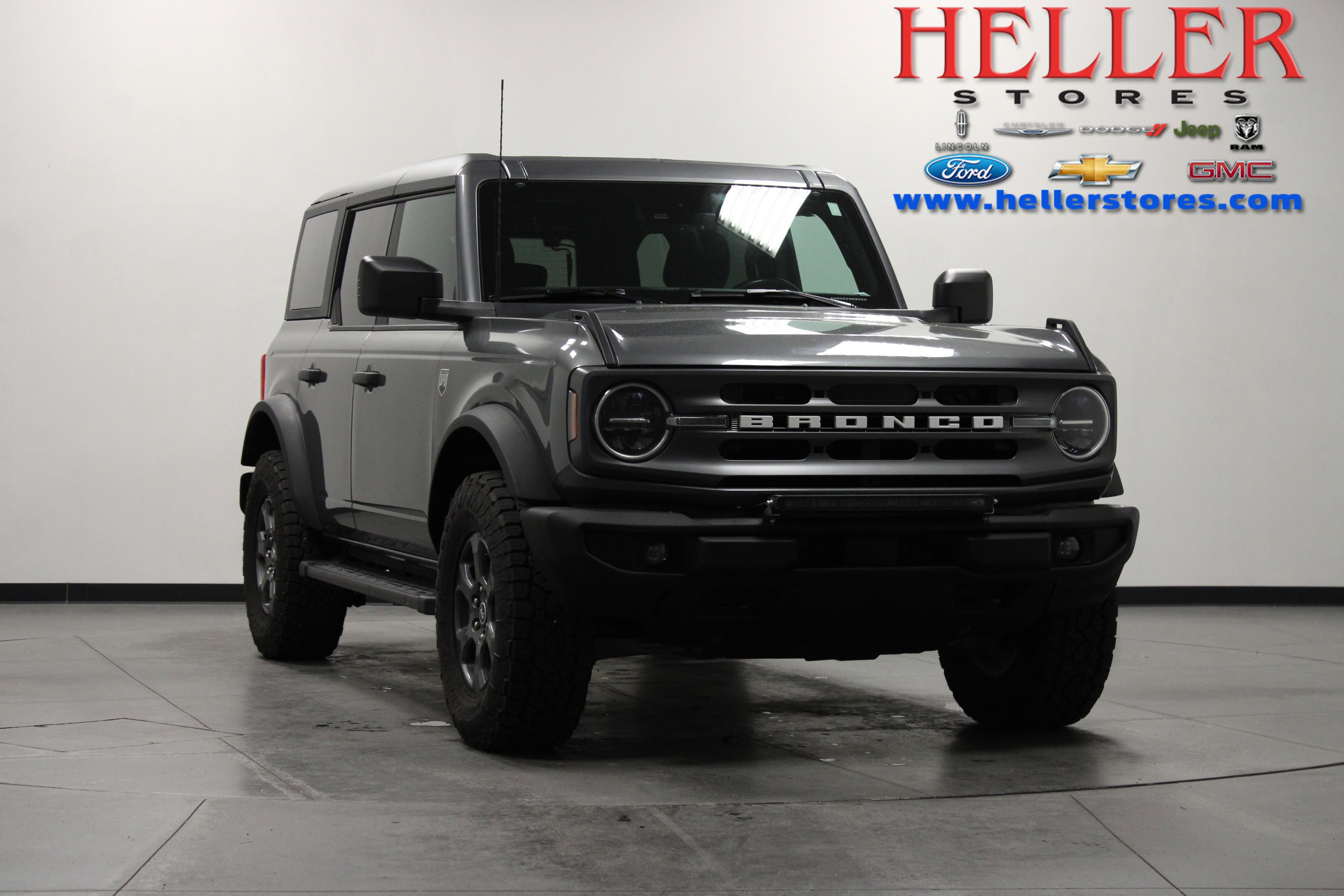 Used 2023 Ford Bronco Big Bend AWD/4WD image 1