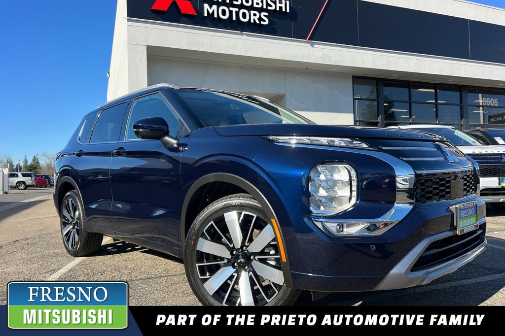 New 2026 Mitsubishi Outlander SEL image 1