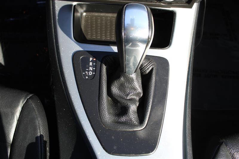 Used 2011 BMW 328i Coupe RWD image 19