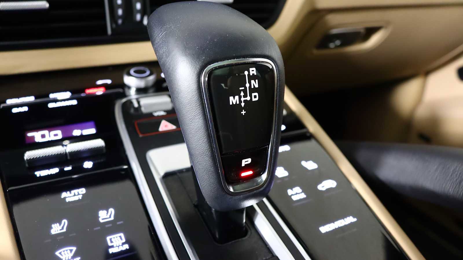 Used 2023 Porsche Cayenne GTS image 25
