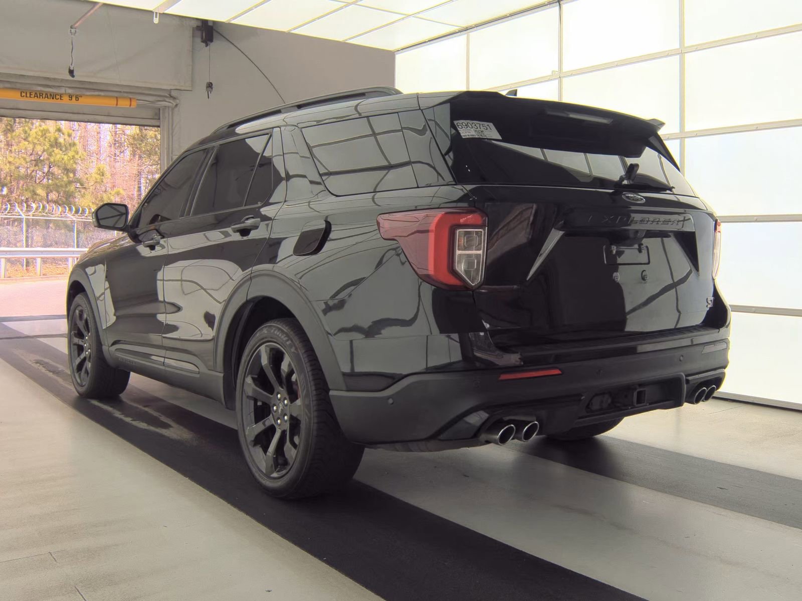 Used 2021 Ford Explorer ST w/ Equipment Group 401A image 10