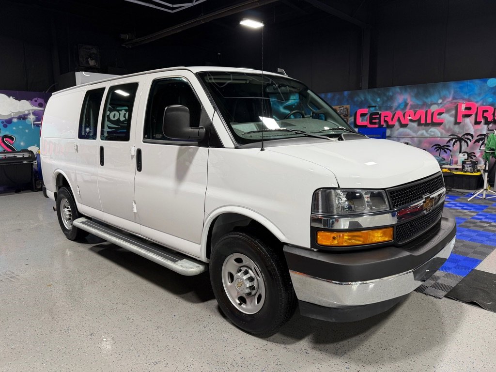 Used 2024 Chevrolet Express 2500 w/ Driver Convenience Package image 6