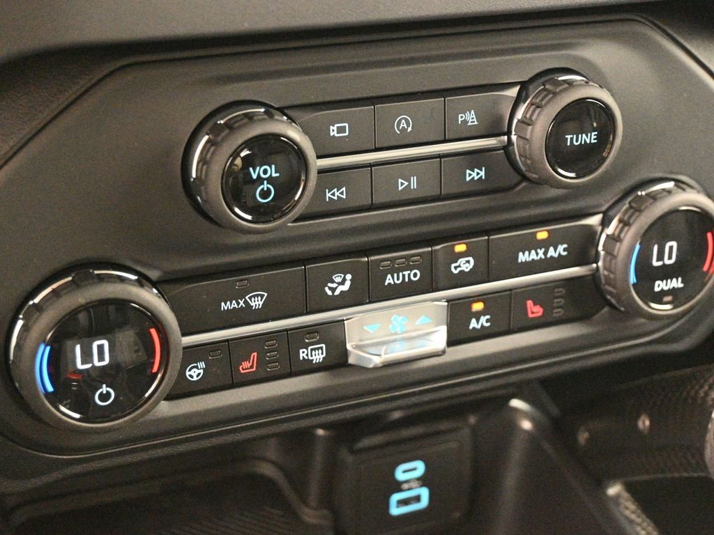 New 2025 Ford Bronco Raptor w/ Interior Carbon Fiber Pack image 17