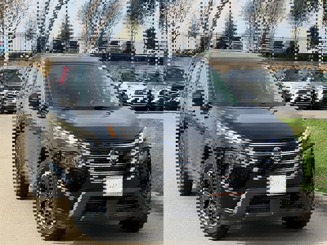 Certified 2024 Nissan Rogue SV image 2