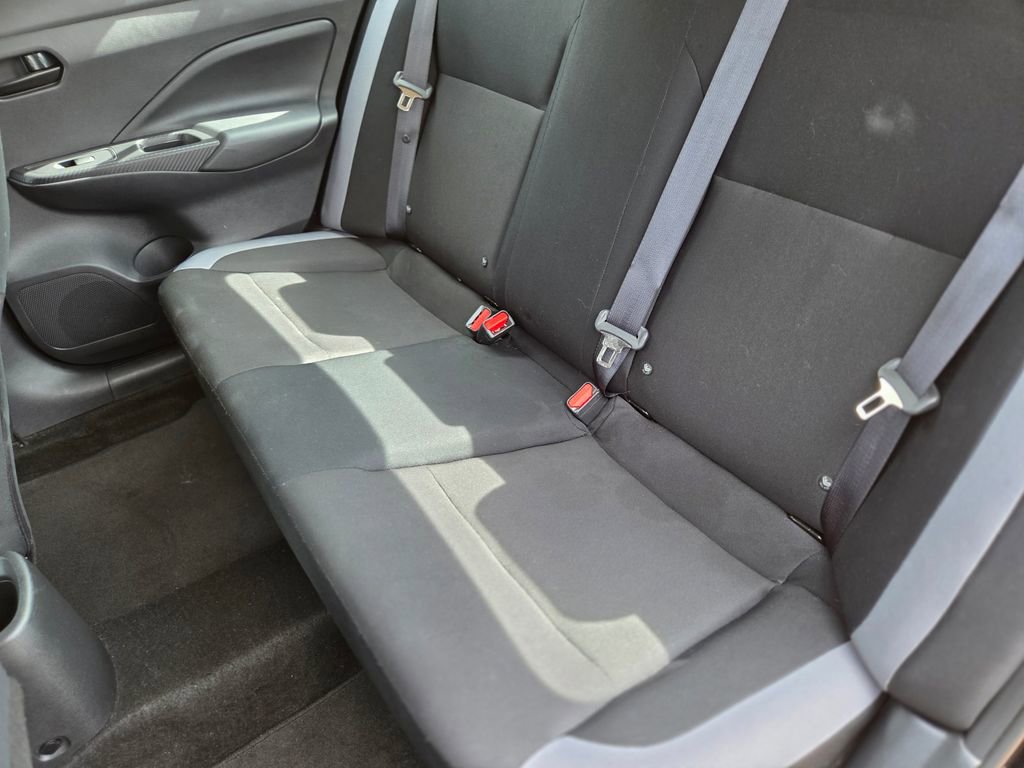 Used 2025 Nissan Versa S FWD image 15