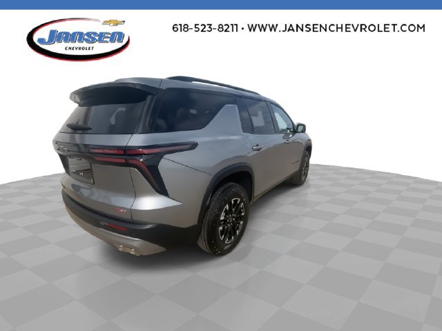 Used 2026 Chevrolet Traverse Z71 w/ LPO, Floor Liner Package AWD/4WD image 8