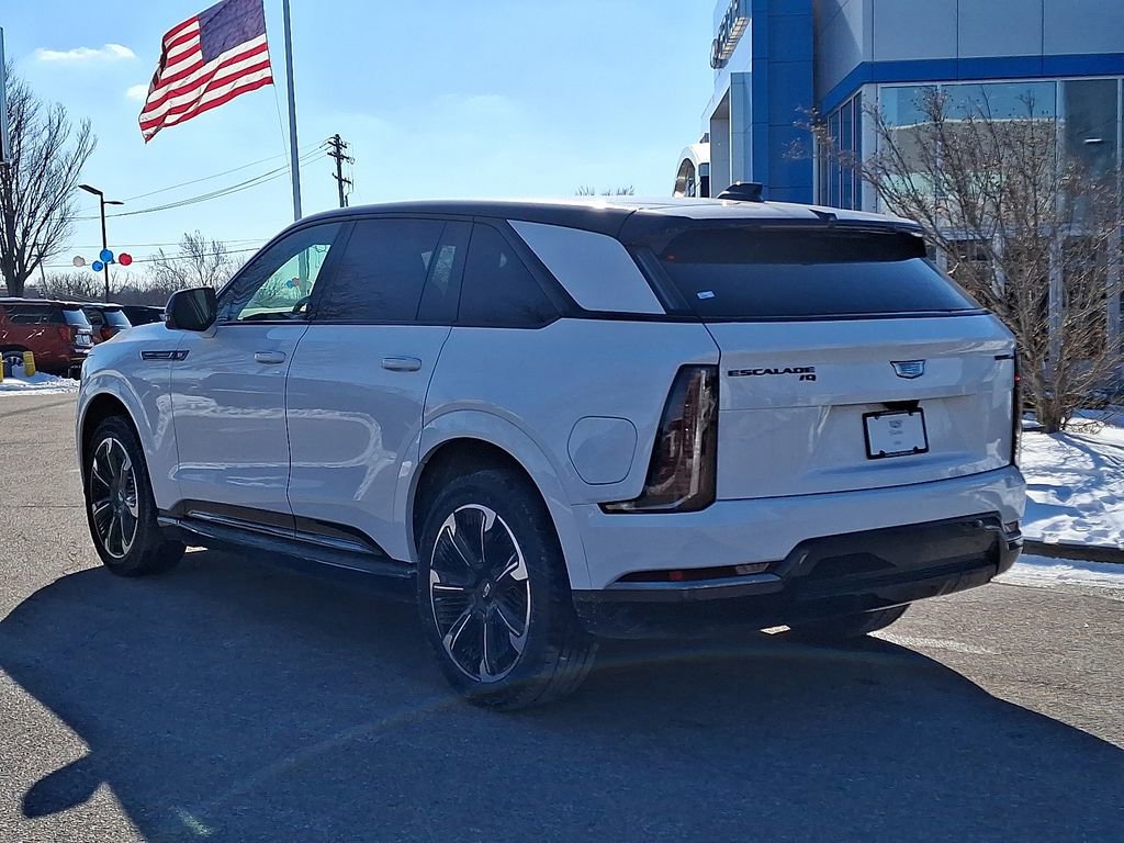 New 2025 Cadillac Escalade IQ Sport 2 w/ LPO, ONYX Package image 27