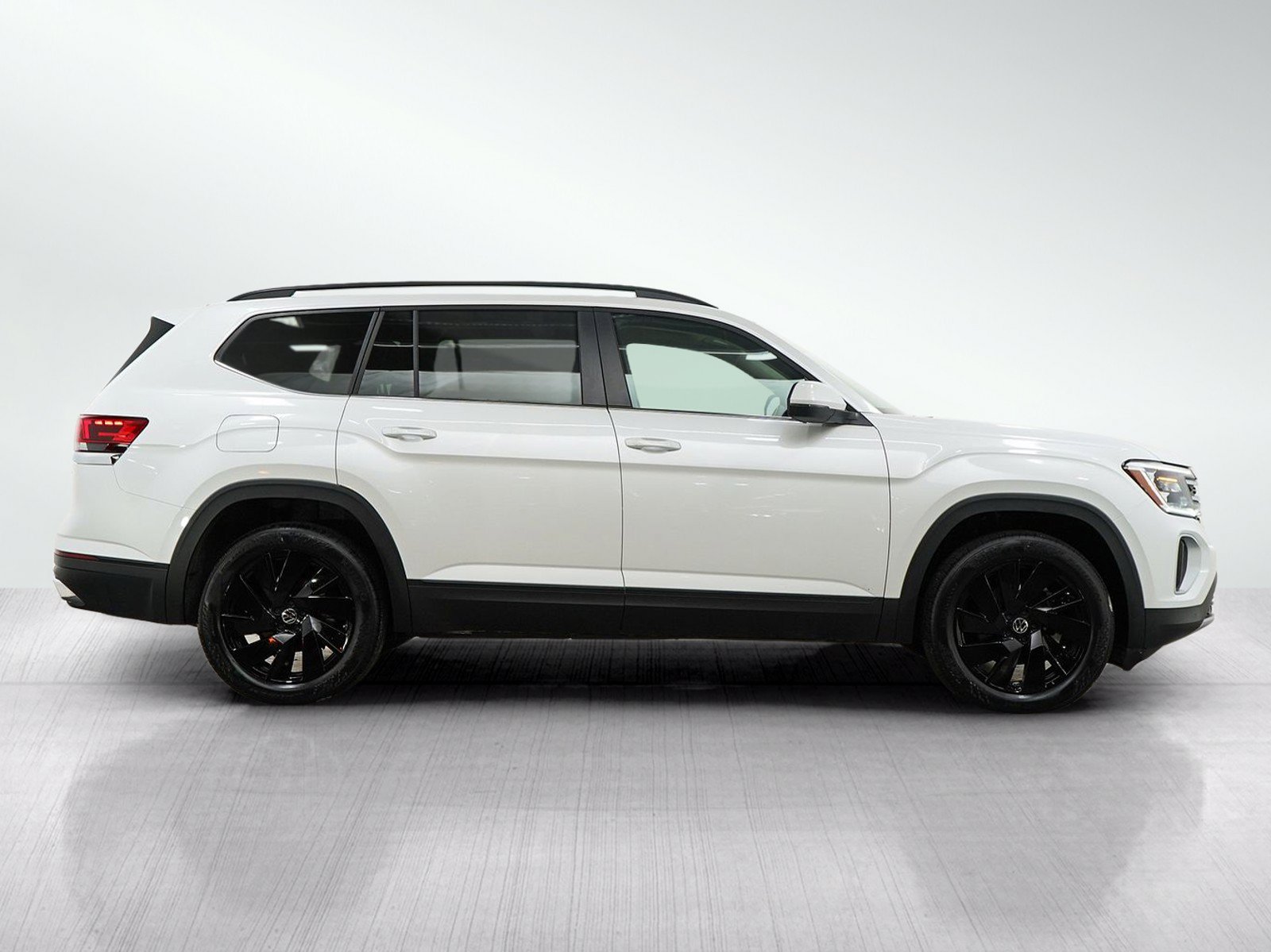 Used 2026 Volkswagen Atlas SE AWD/4WD image 6