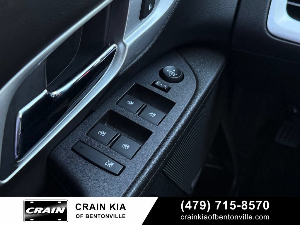 Used 2017 GMC Terrain SLE w/ Convenience Package FWD image 10
