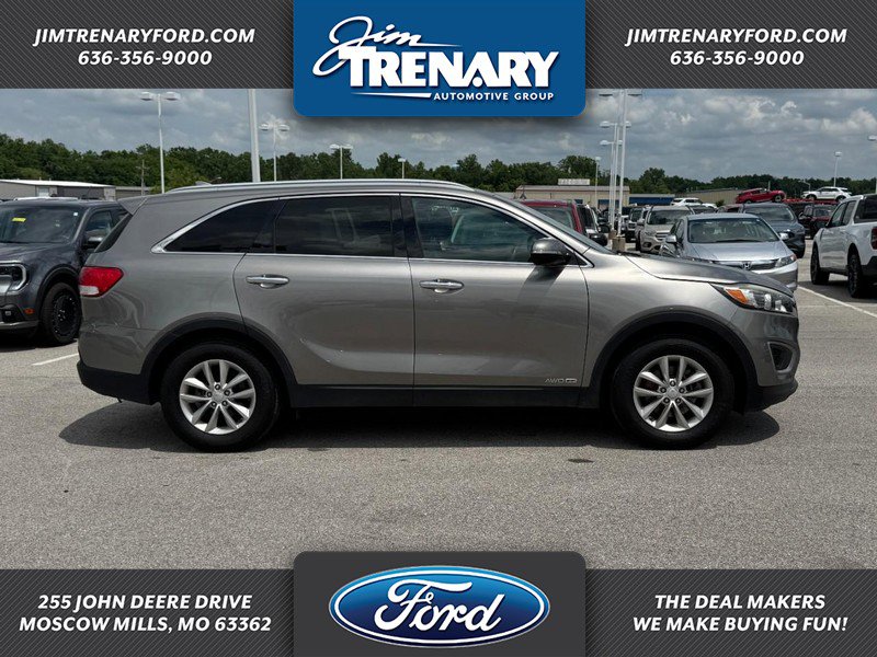 Used 2016 Kia Sorento LX