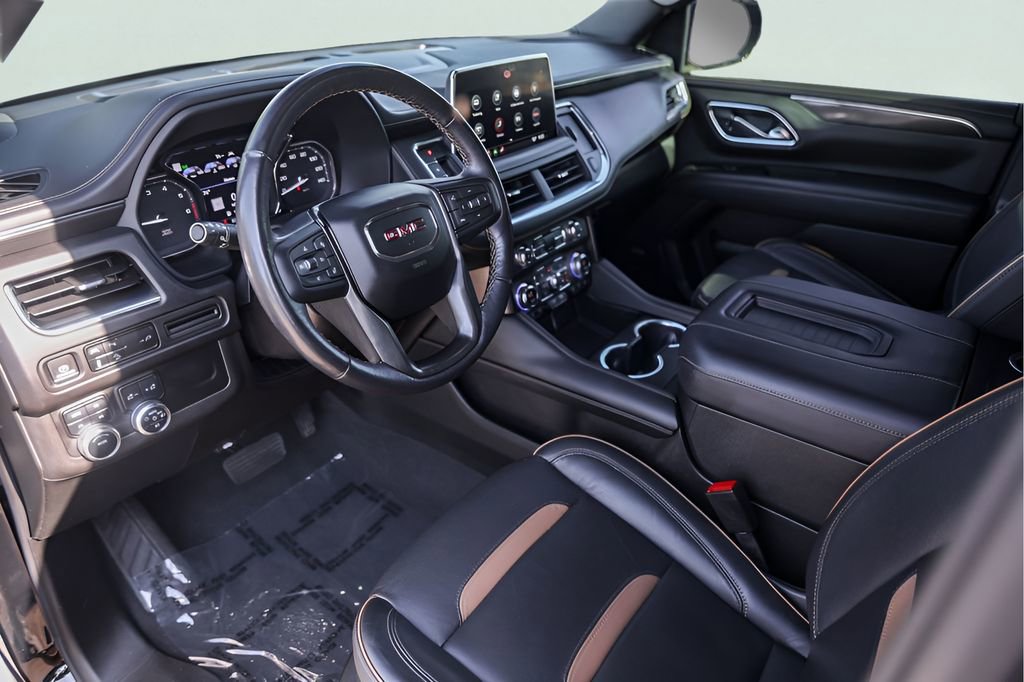 Used 2021 GMC Yukon AT4 w/ Rear Media and Nav Package AWD/4WD image 13