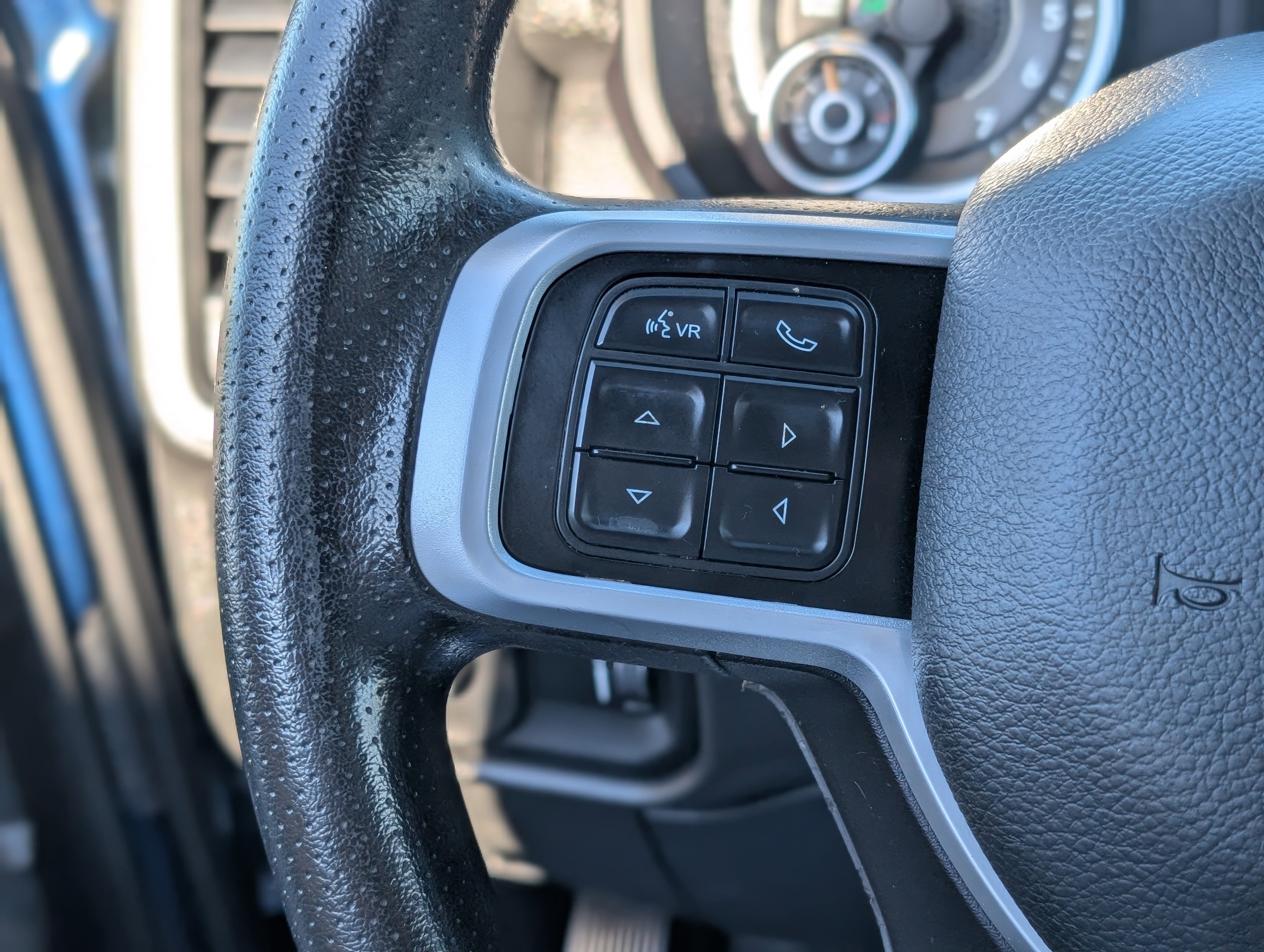 Used 2021 RAM 2500 Big Horn w/ Snow Chief Group image 18