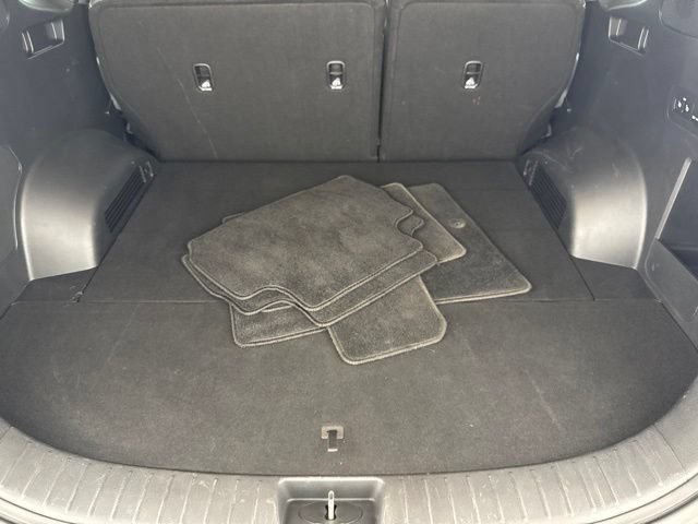 Used 2022 Hyundai Santa Fe SEL w/ Convenience + Premium Package FWD image 31