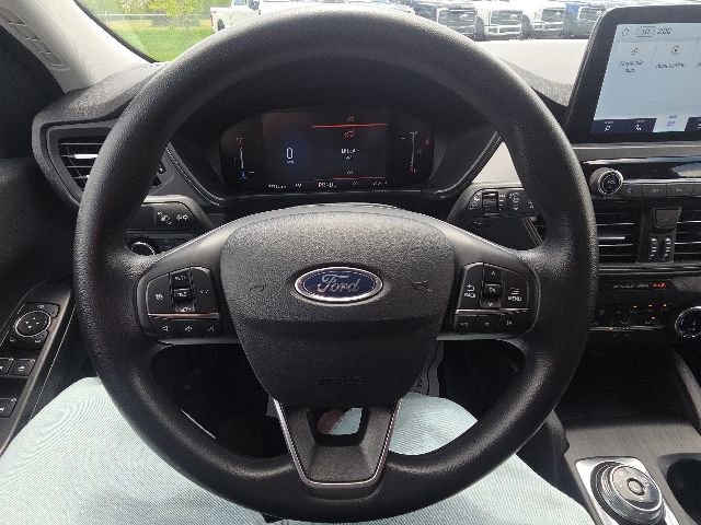 Used 2025 Ford Escape Active AWD/4WD image 33