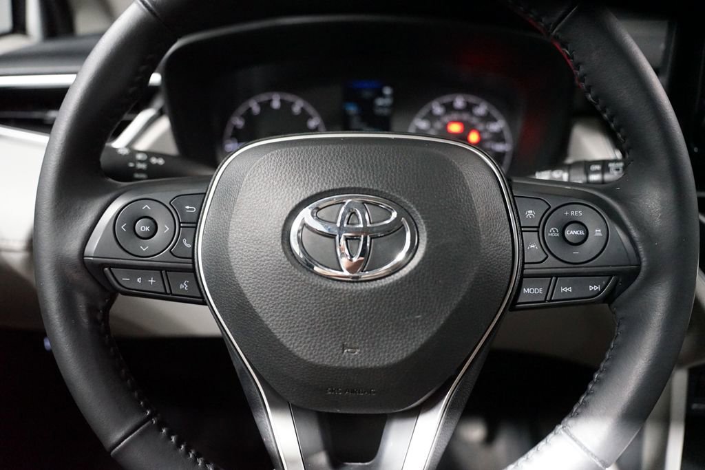 Certified 2023 Toyota Corolla Cross LE FWD image 12