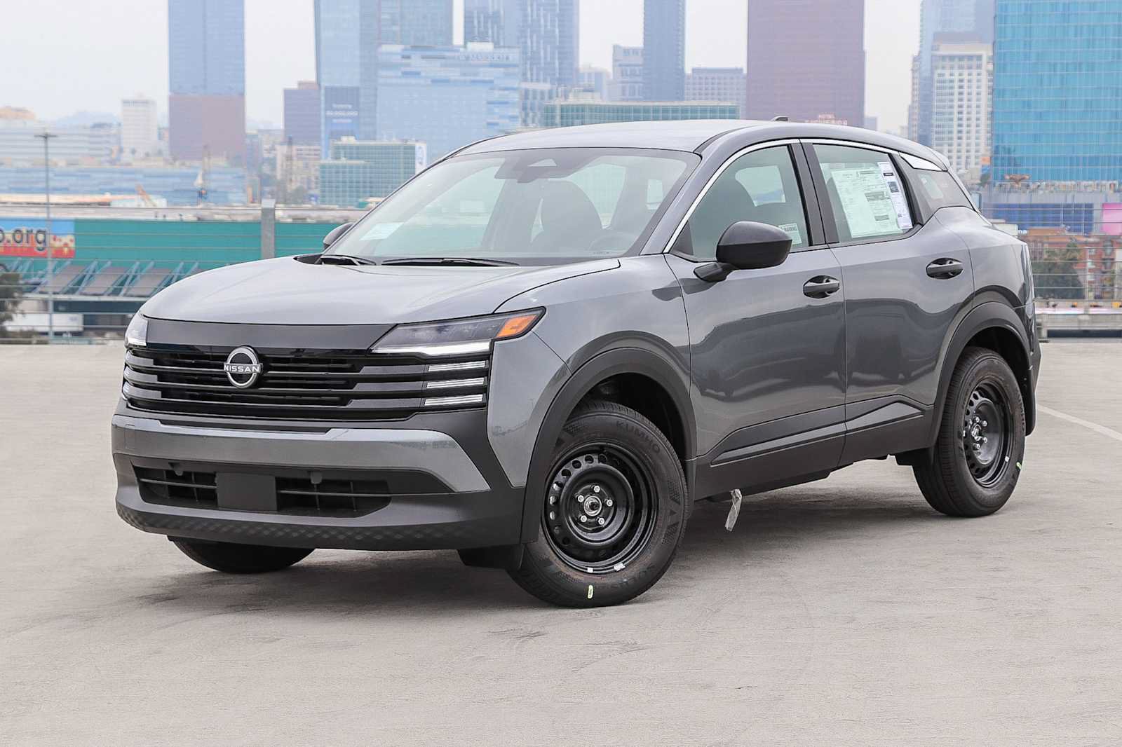 New 2026 Nissan Kicks S
