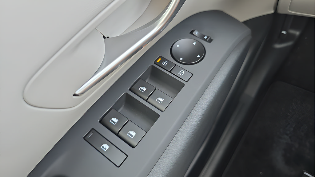 New 2026 Hyundai Tucson SE FWD image 16