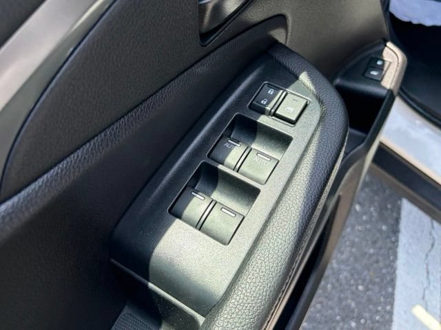 Used 2023 Honda Passport EX-L image 12