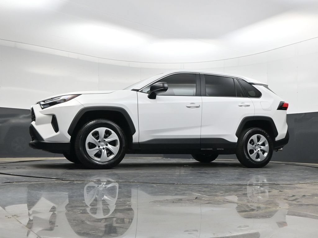 Used 2025 Toyota RAV4 LE FWD image 29