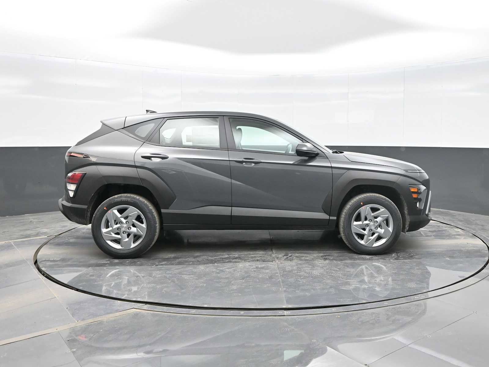 New 2026 Hyundai Kona SE image 9