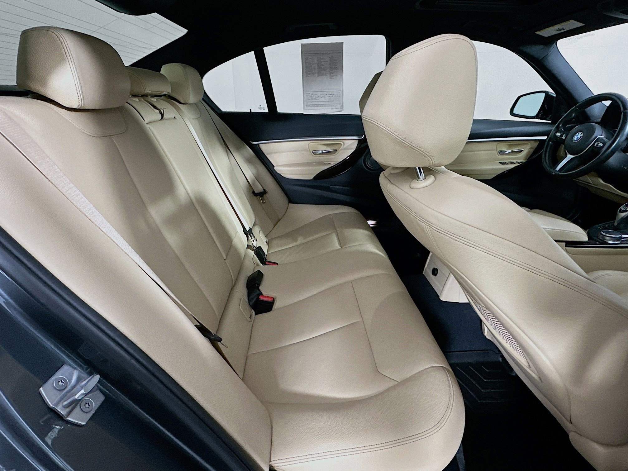 Used 2017 BMW 340i xDrive Sedan image 30