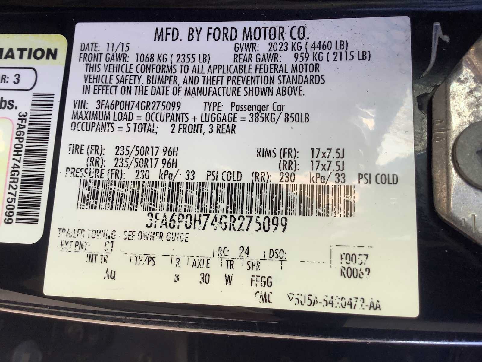 Used 2016 Ford Fusion SE FWD image 21