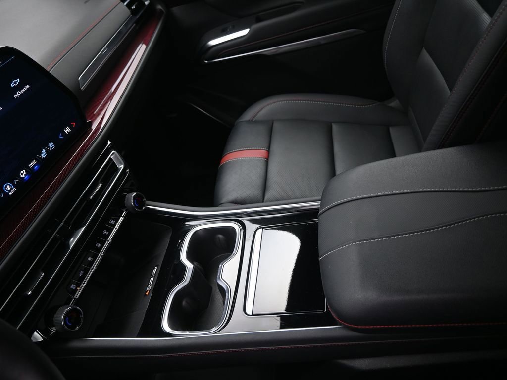 Used 2024 Chevrolet Traverse RS w/ LPO, Floor Liner Package image 20