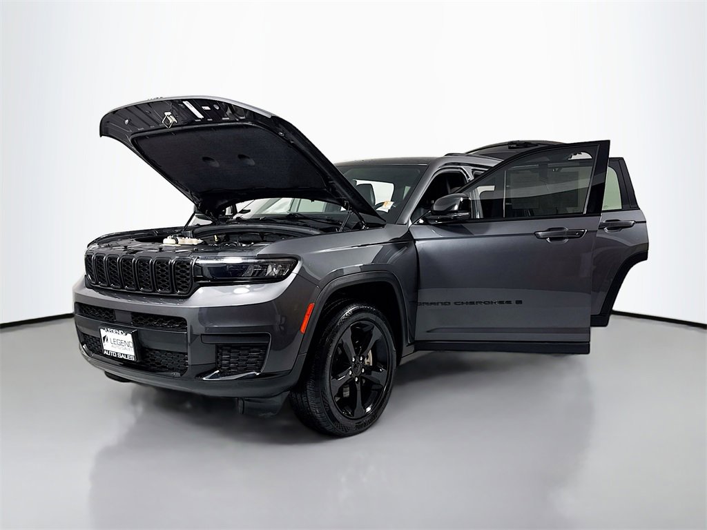 Used 2021 Jeep Grand Cherokee L Laredo image 19