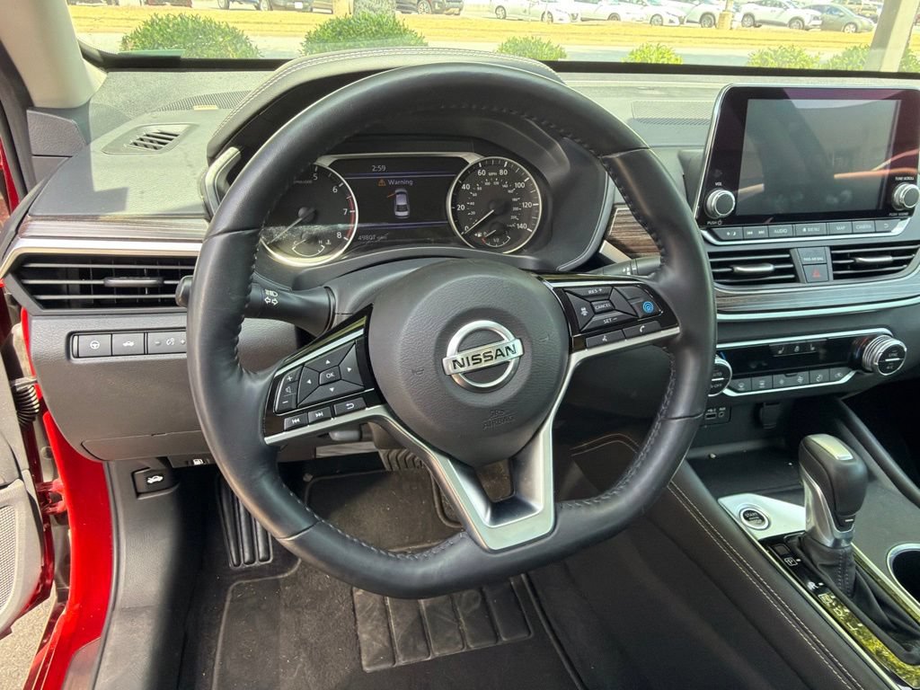Used 2019 Nissan Altima 2.5 Platinum AWD/4WD image 21