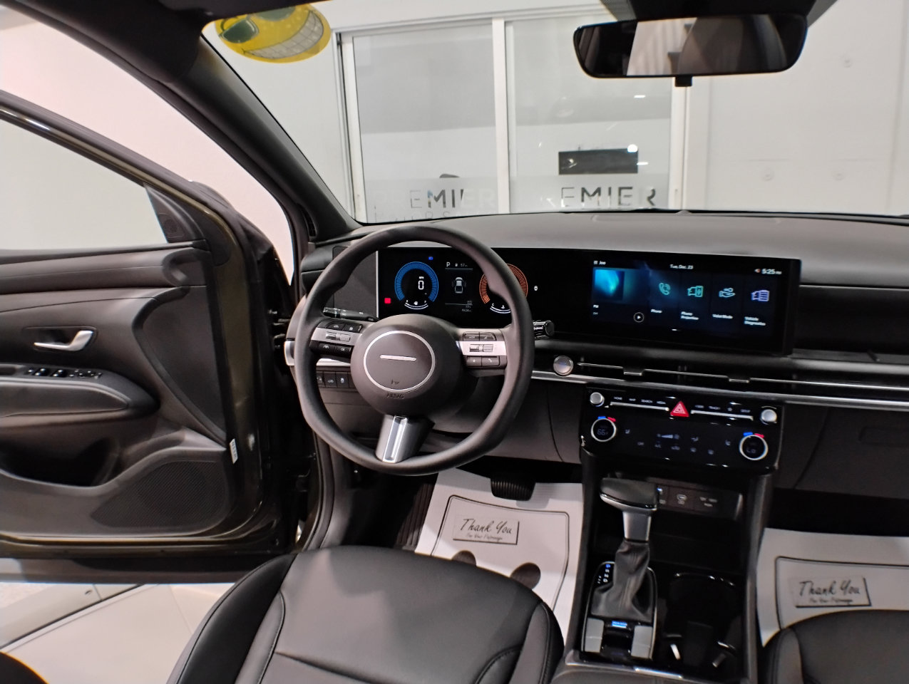 Used 2025 Hyundai Santa Cruz SEL image 24