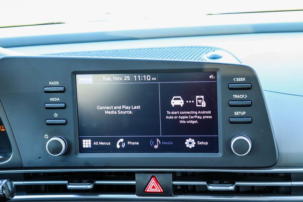 Used 2023 Hyundai Elantra SEL image 16