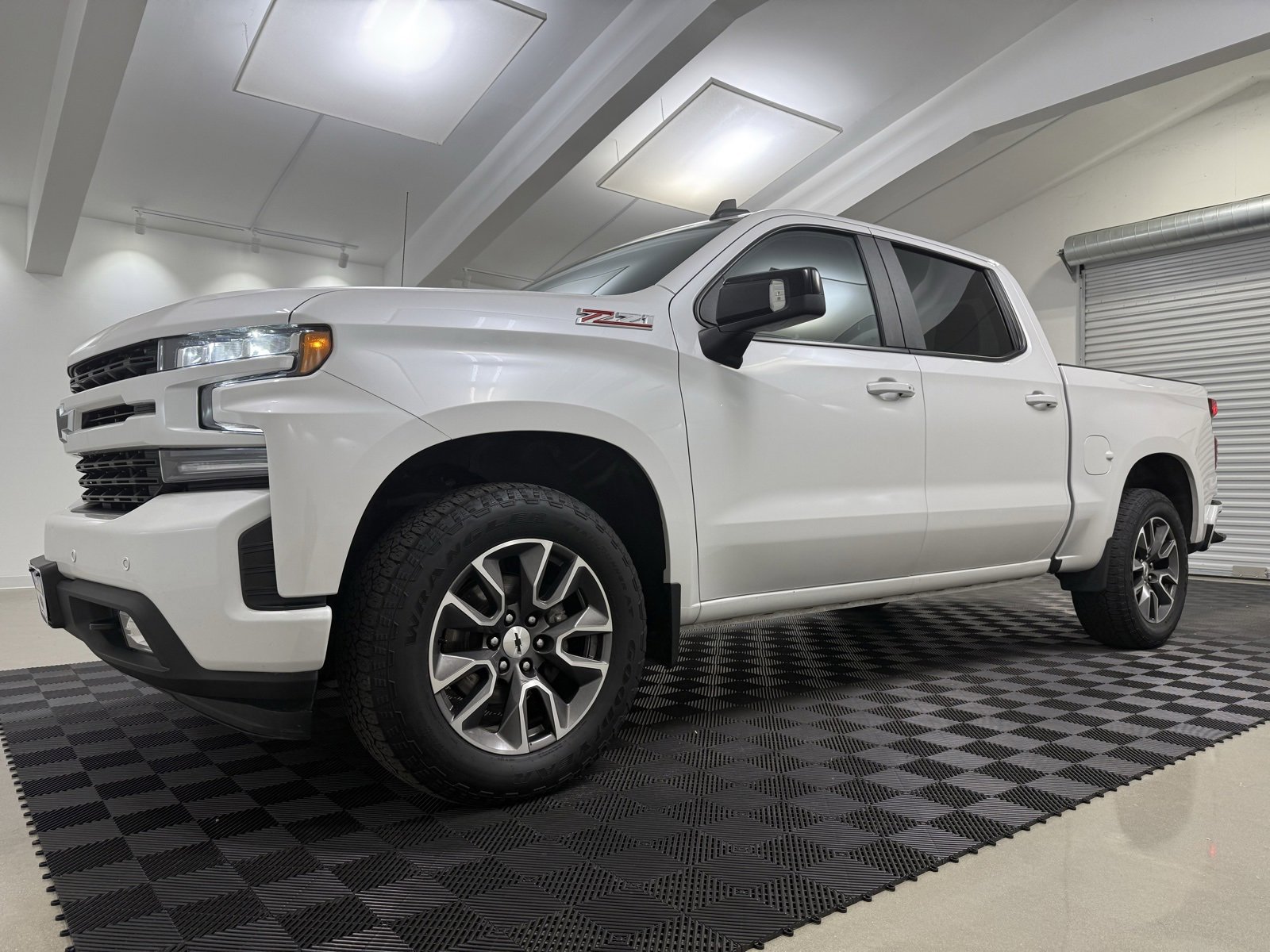 Used 2022 Chevrolet Silverado 1500 RST w/ Safety Package image 4