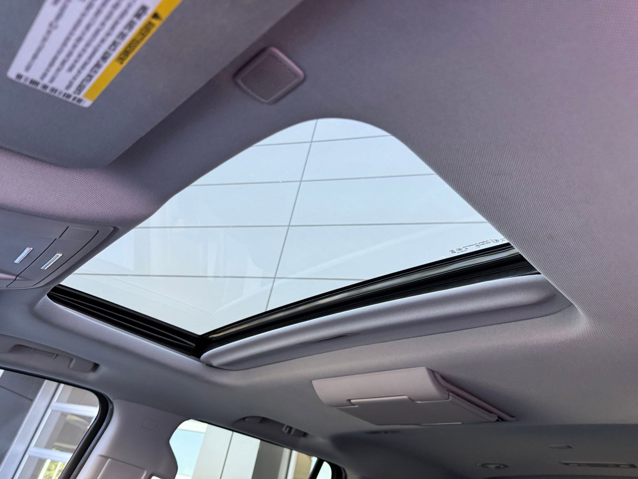 Used 2020 Chevrolet Tahoe Premier w/ 6.2L Performance Package image 24