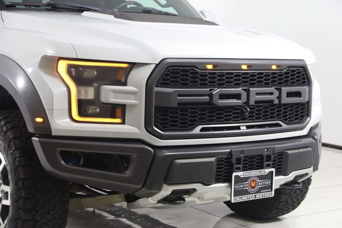 Used 2017 Ford F150 Raptor w/ Equipment Group 802A Luxury AWD/4WD image 45