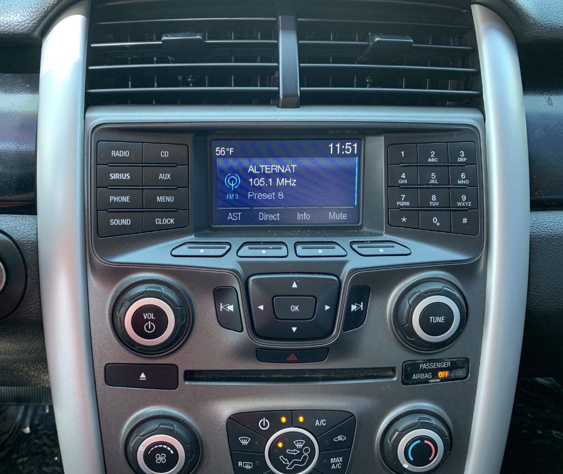 Used 2014 Ford Edge SE FWD image 19
