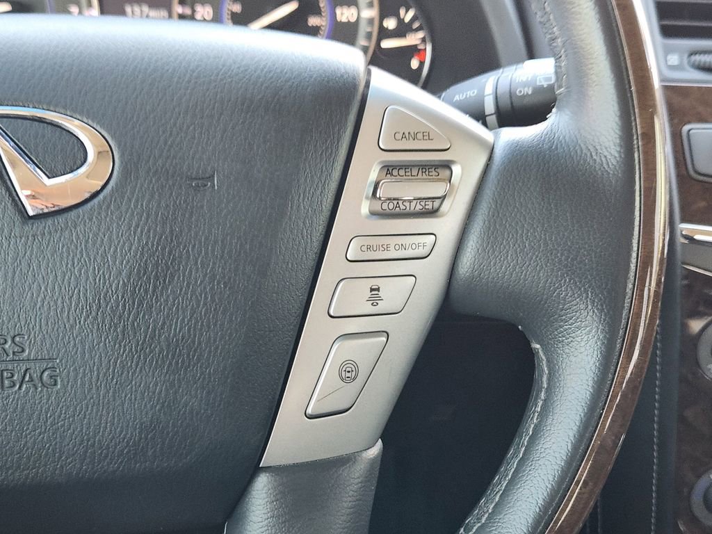 Used 2016 INFINITI QX80 4WD w/ Driver's Assistance Package image 33